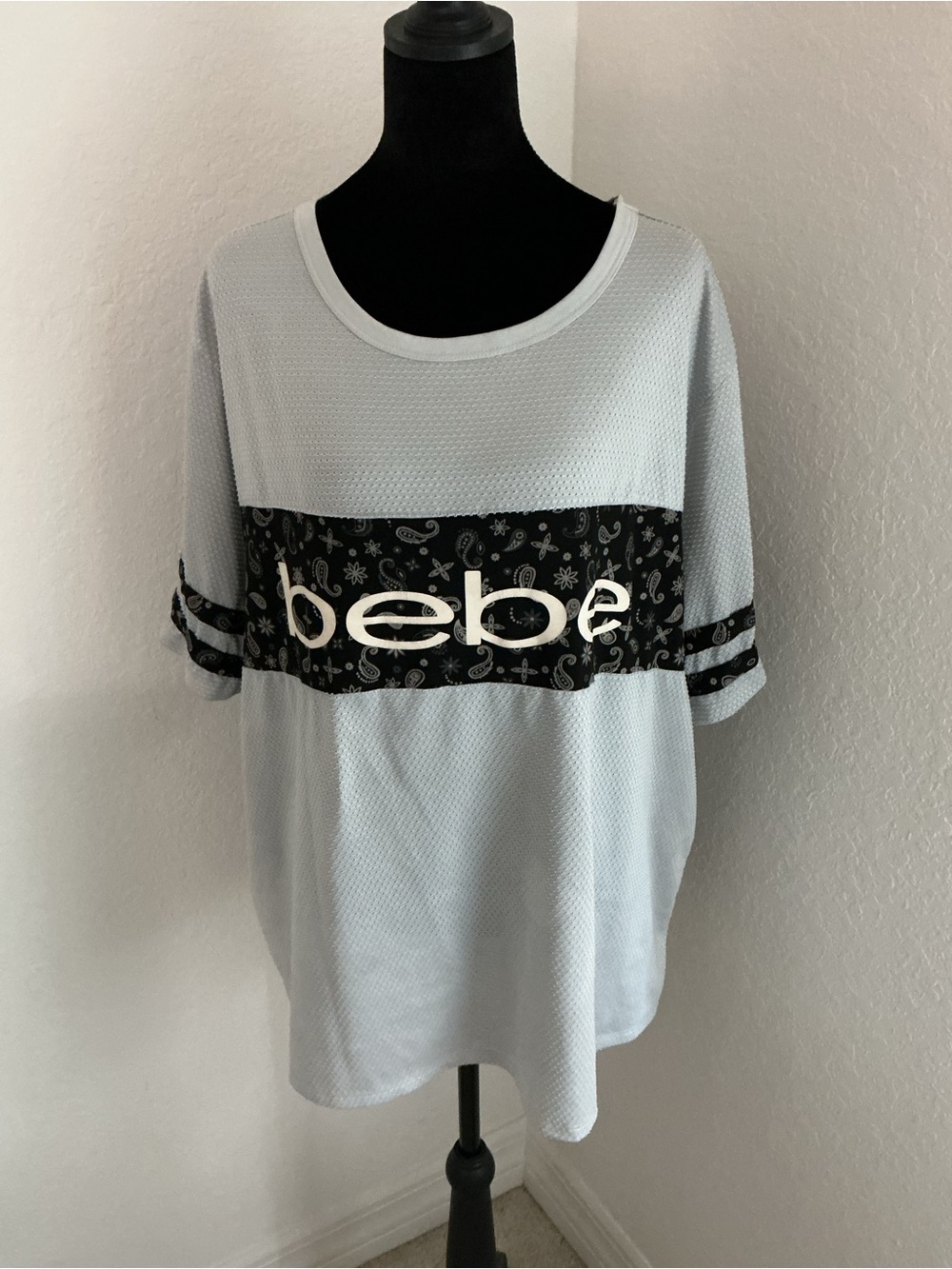 Bebe Sport 3X Gray Textured Logo Tee Oversized Athleisure Top Plus Size - Picture 2 of 12